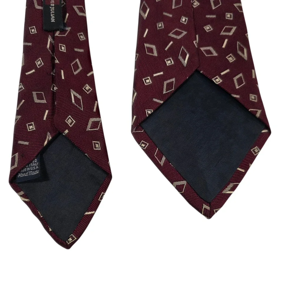 Alexander Julian‎ Mens Necktie Maroon Cream Silk Geometric Pattern American